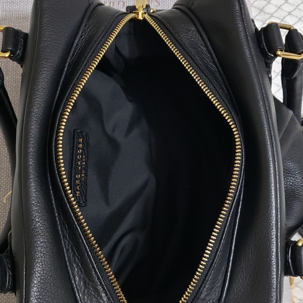 Marc Jacob's Bag - Picture 5 of 8